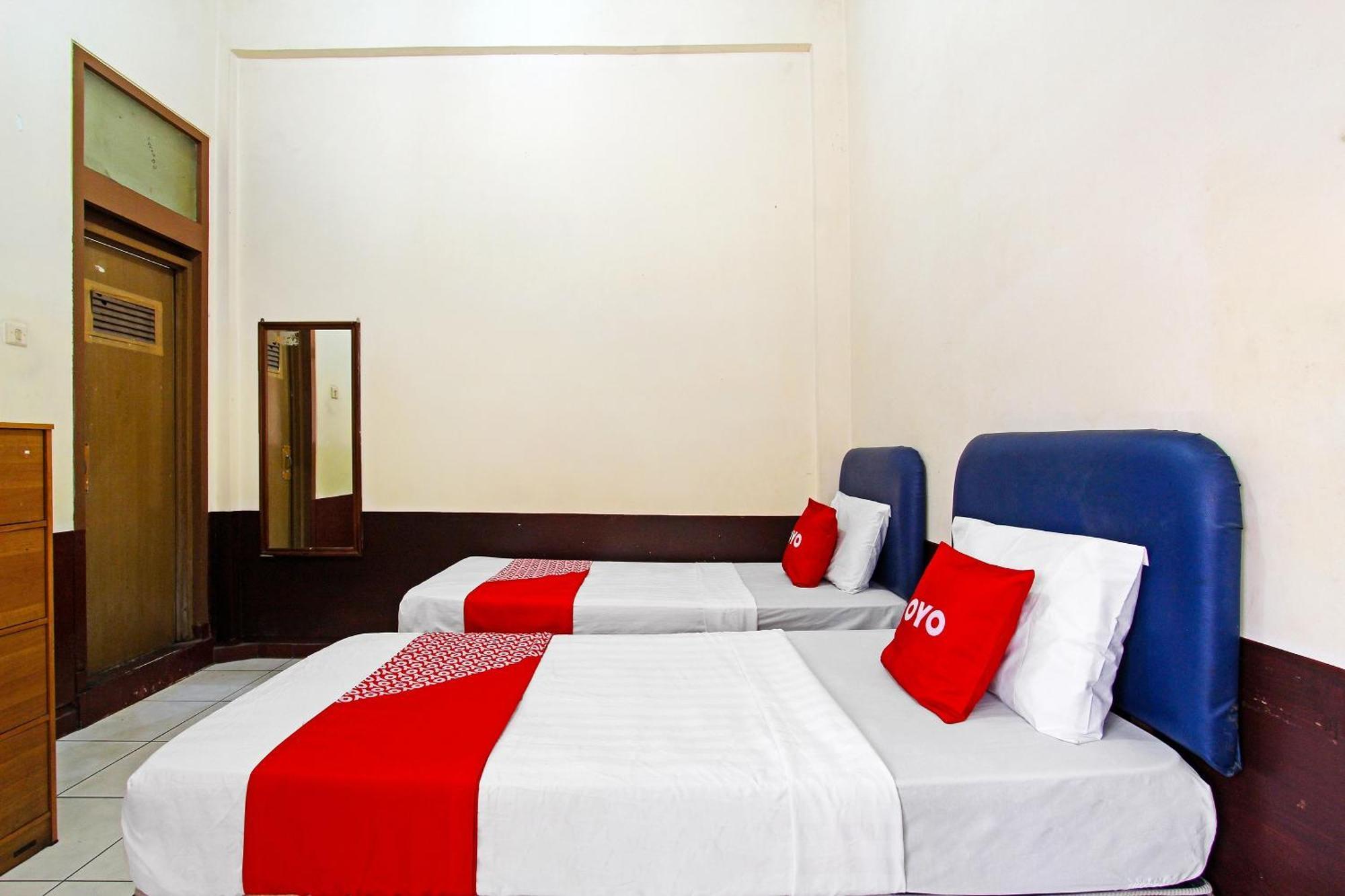 Oyo 91354 Hotel Mutiara Magelang Exterior foto